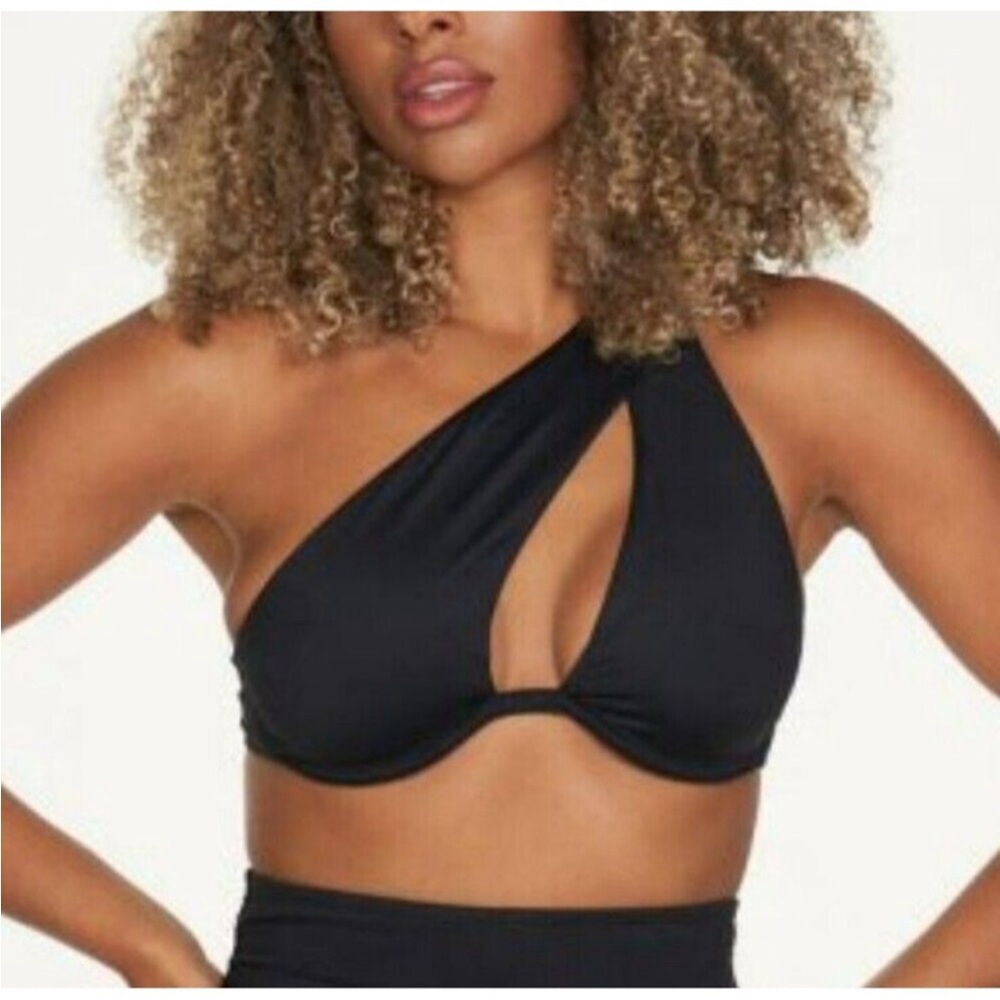 Frederick's of Hollywood small black Taormina one shoulder bikini top - Picture 5 of 12